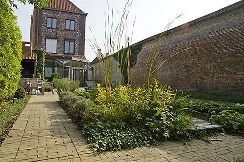 B&B Koetshuis Brugge 3*,