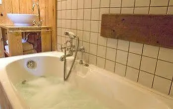 B&B Koetshuis Bruges 3*,  Belgium